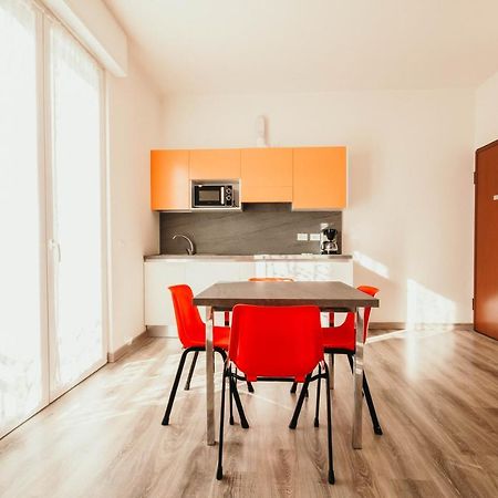 Al 13 Rosso - Lakeside Leisure & Business Стреза Экстерьер фото